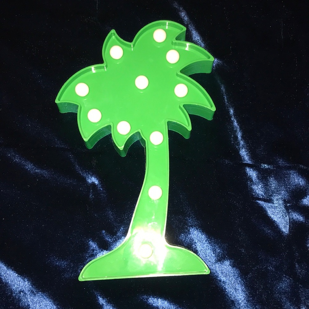Palm tree light